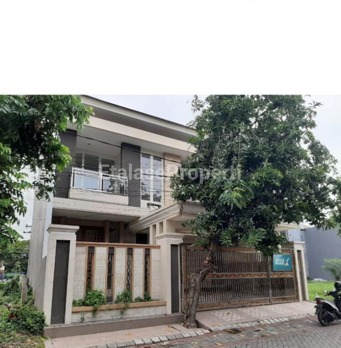 Foto properti Dijual Cepat Rumah Siap Huni Di Graha Santosa Surabaya Timur 1