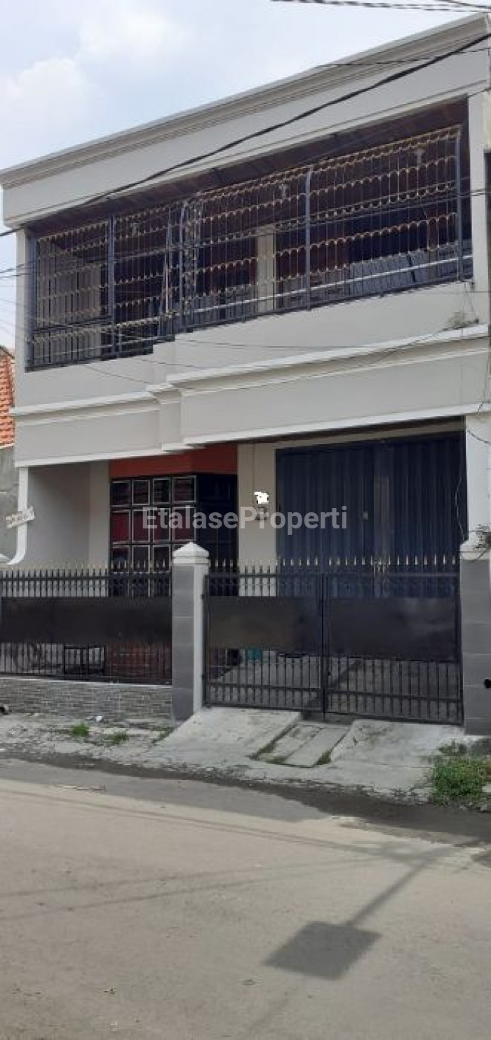 Foto properti Rumah Siap Huni 2 Lantai Dekat Jembatan  Merah Plaza 1
