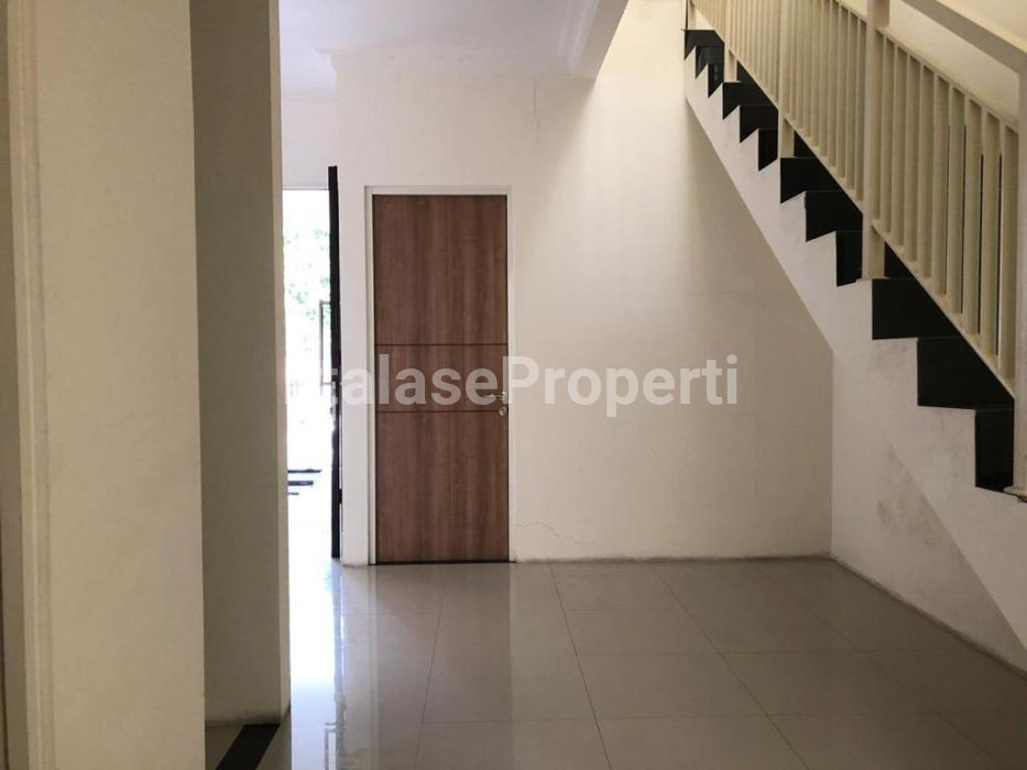 Foto properti RUMAH BARU GRESS 2LT DUKUH KUPANG SERTIFIKAT SHM 9