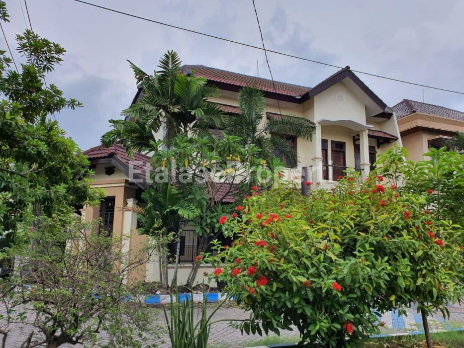 Foto properti RUMAH MEGAH SIAP HUNI PURI INDAH SIDOARJO 3