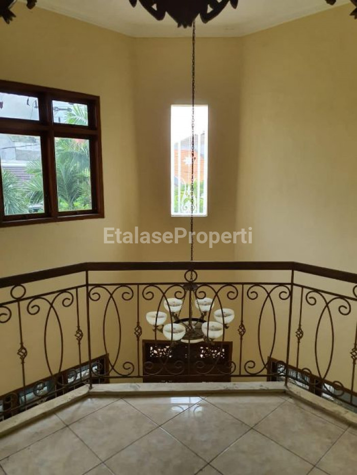 Foto properti RUMAH MEGAH SIAP HUNI PURI INDAH SIDOARJO 7