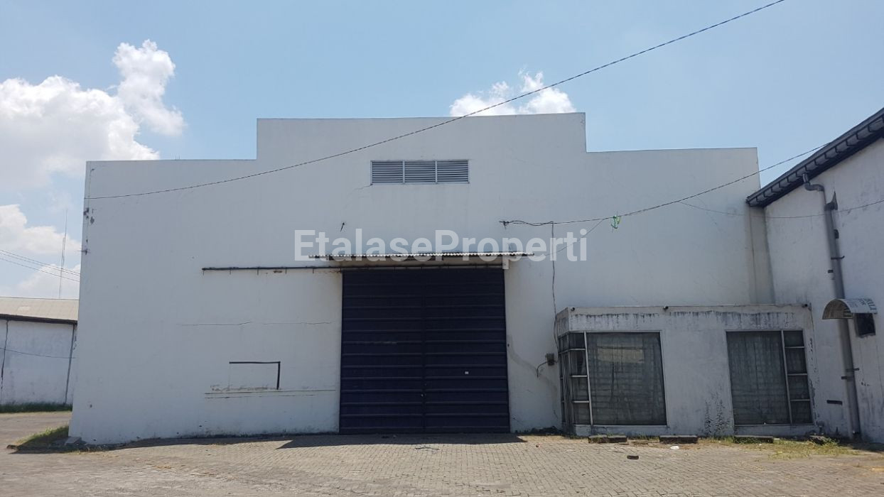 Foto properti Dijual 2 Gudang Favorite Margomulyo Angtropolis 46 2
