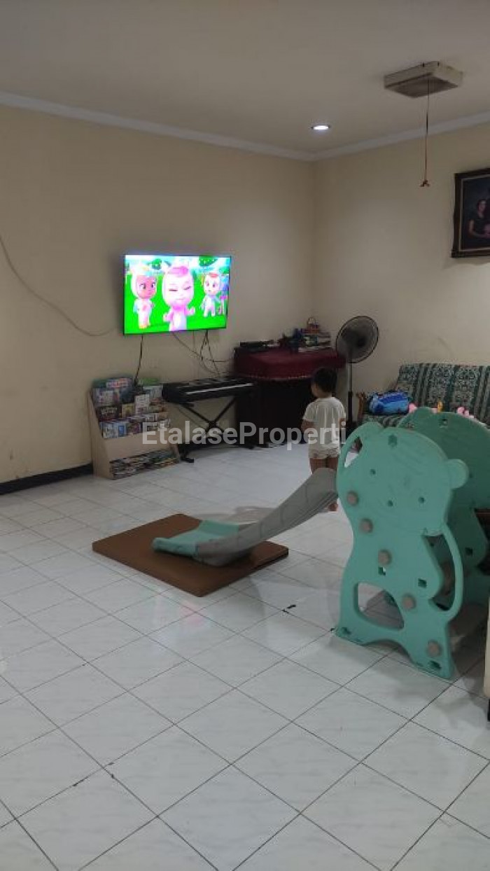Foto properti STRATEGIS, TERAWAT! Rumah 2lt Pakuwon City Villa Riviera Dekat Mall Boulevard 2