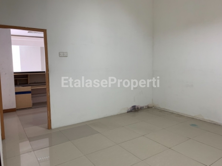 Foto properti Rumah Diponegoro Pusat Kota Strategis 1