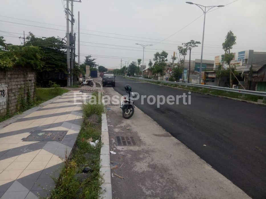 Foto properti Tanah 0 Jalan Sememi 4