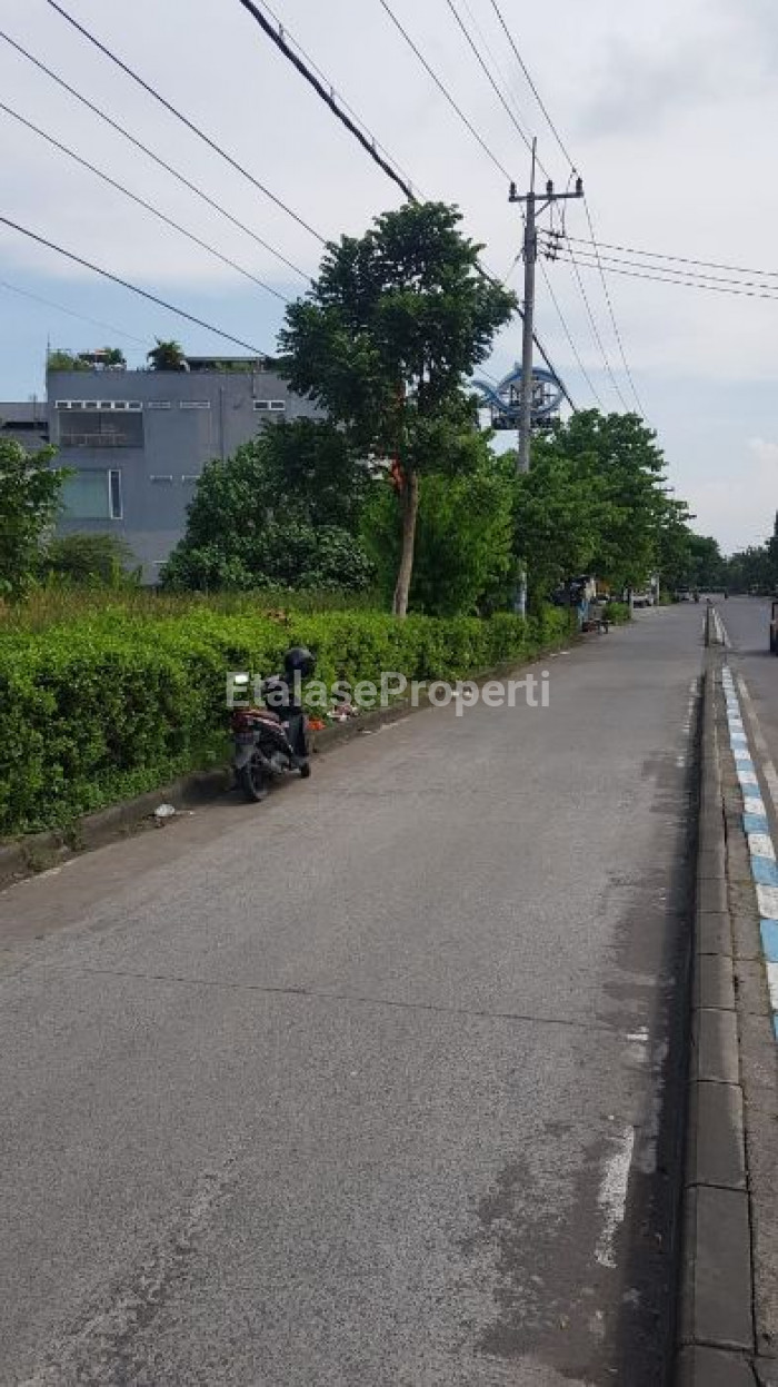 Foto properti Tanah 0 Meter Di Jalan Raya Bypass Juanda Sidoarjo 1