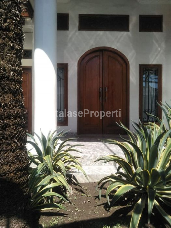 Foto properti RUMAH MEWAH KARANGREJO KETINTANG 0 JALAN 9