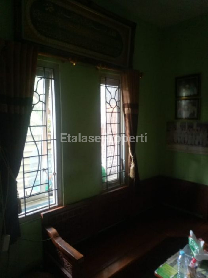 Foto properti Griya Kebraon Mas 2 Lantai 2