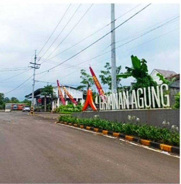 Foto properti Di Jual Rumah Siap Huni Perum Grianan Agung Singosari Malang 2