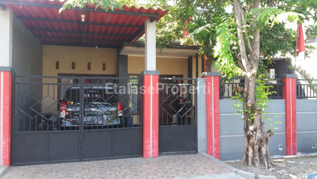 Foto properti Jual Rumah Hitung Tanah Saja Perum. Pondok Candra Cluster Duku 1