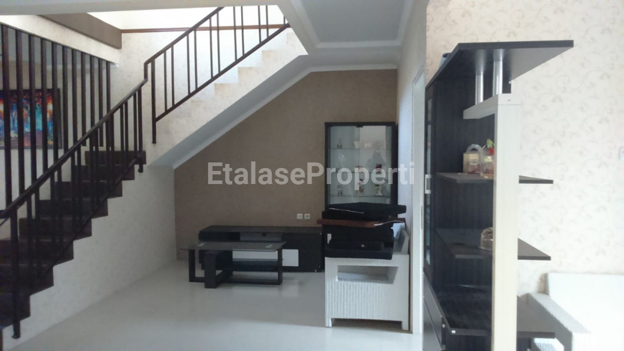 Foto properti Dijual Murah Butuh Cepet  Rumah 2 LT Ciamso  Mewah Murah Siap Huni 5