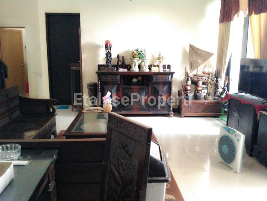 Foto properti Griya Kembangan Asri Furnished Siap Huni 6