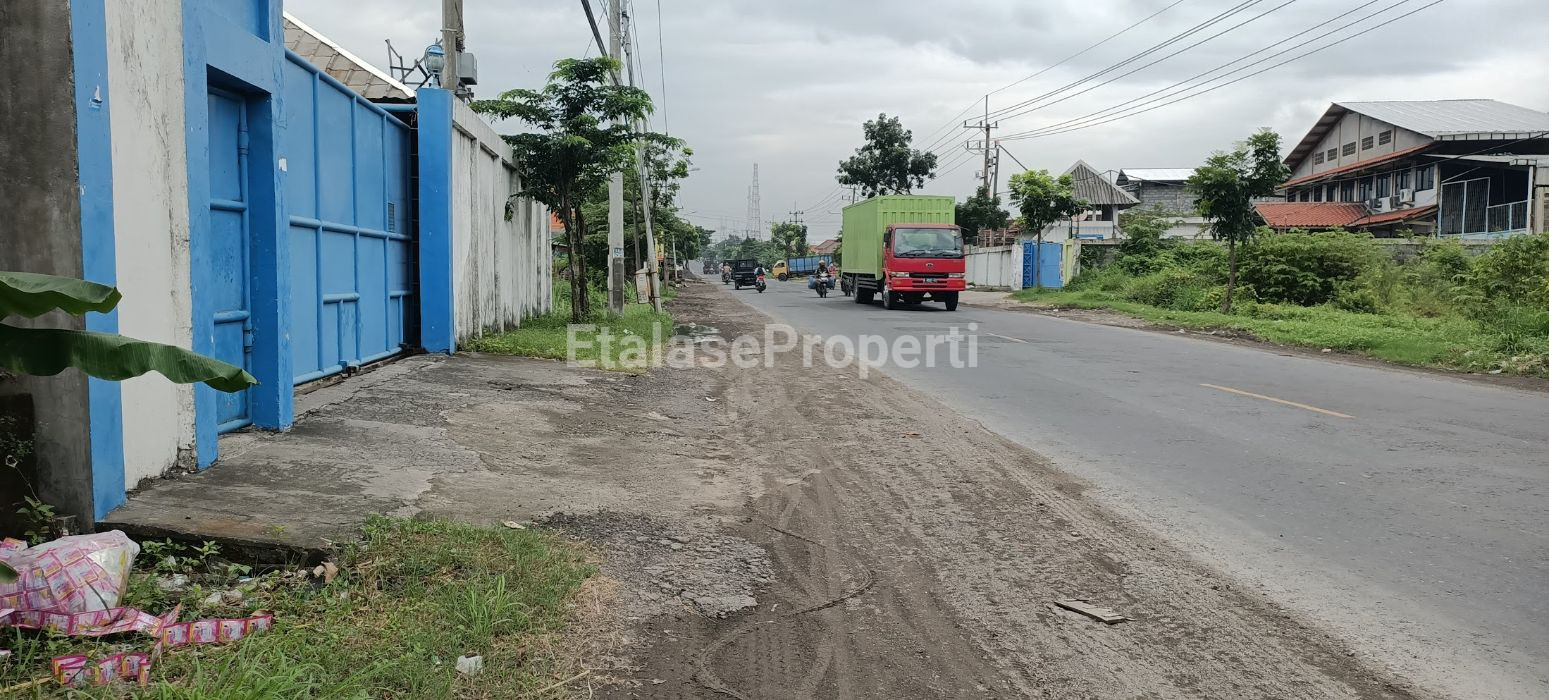 Foto properti Dijual Gudang Pabrik Raya Kedamean Gresik Dkt Driyorejo & SBY Barat 2