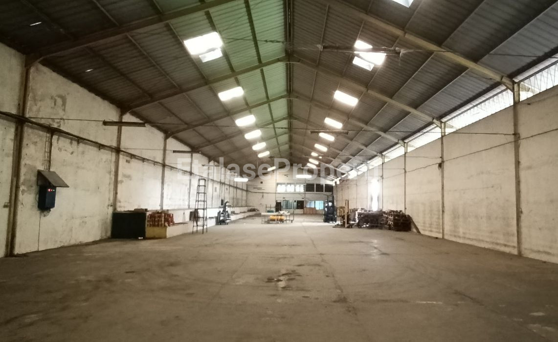 Foto properti Dijual Gudang Pabrik Raya Kedamean Gresik Dkt Driyorejo & SBY Barat 7
