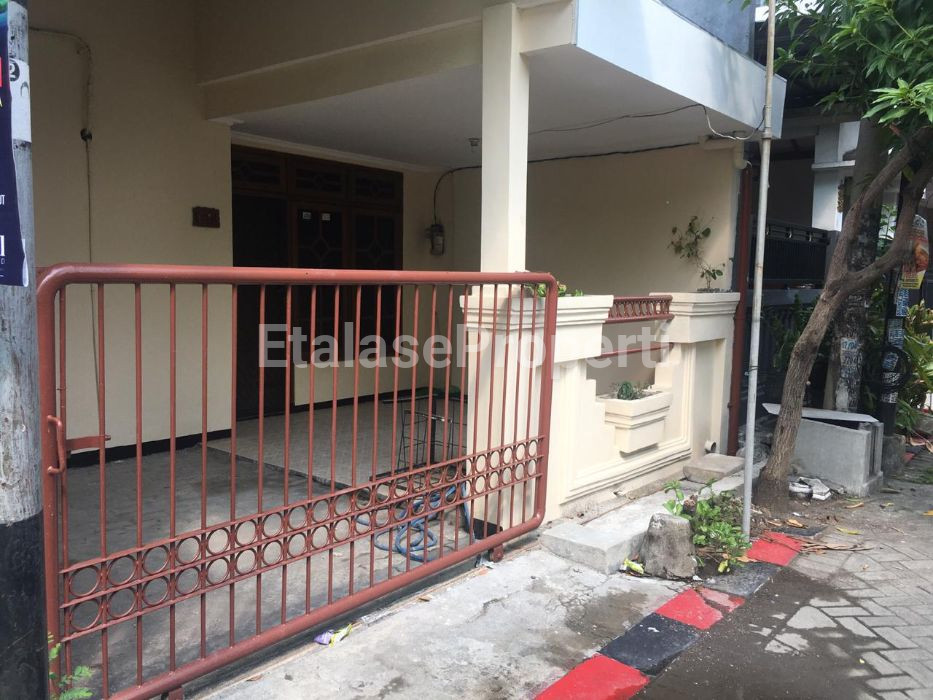 Foto properti Rumah Di Griya Kebraon 1