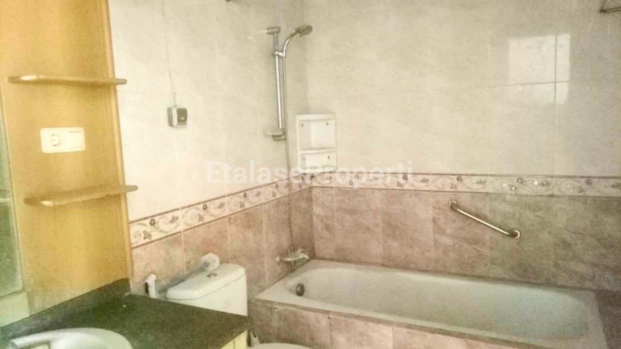 Foto properti Rumah Taman Mutiara, Pakuwon City Surabaya Timur 2