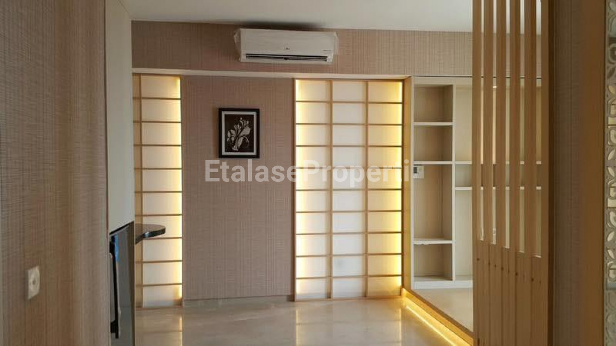 Foto properti Dijual Apartement The Peak Residence, Surabaya Pusat 4