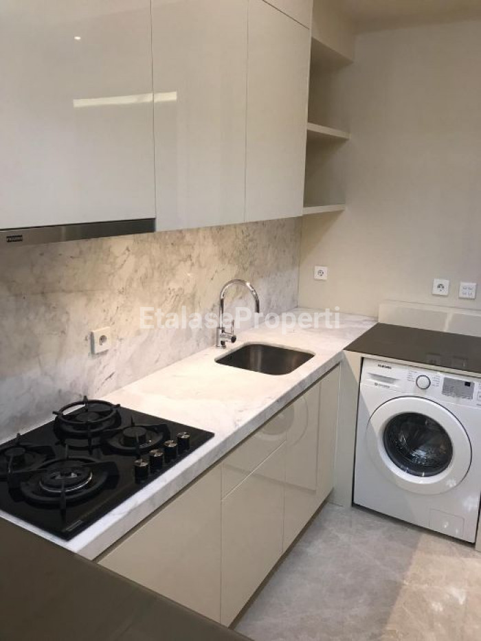 Foto properti Dijual Apartement The Peak Residence, Surabaya Pusat 3