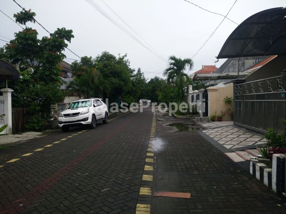 Foto properti Dijual Rumah Dukuh Kupang Timur, Surabaya Barat 2