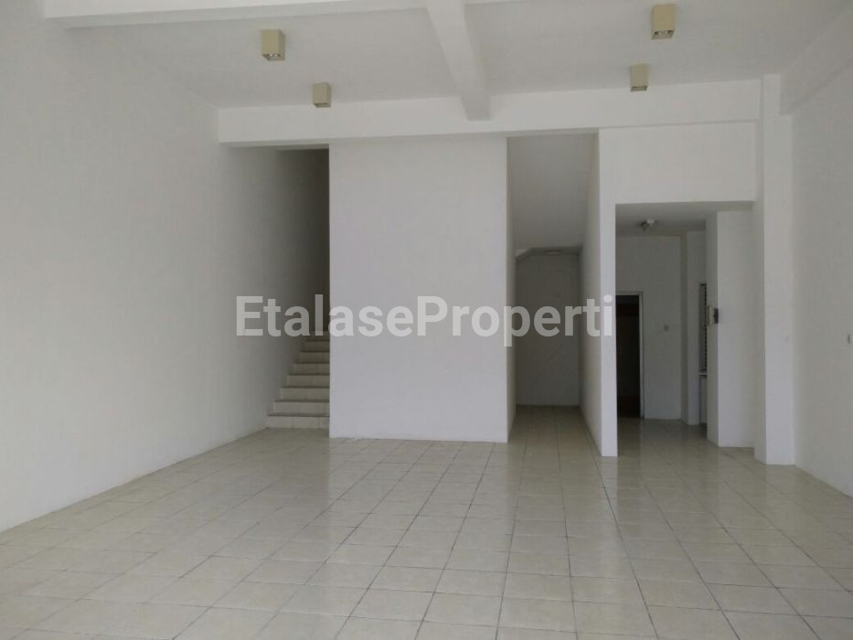 Foto properti Dijual Ruko Ruko Sungkono Jl. Abdul Wahab Siamin, Surabaya Barat 4