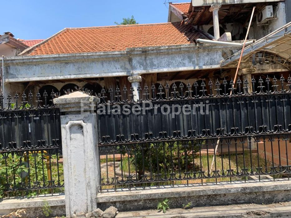 Foto properti Dijual Rumah Hitung Tanah 2