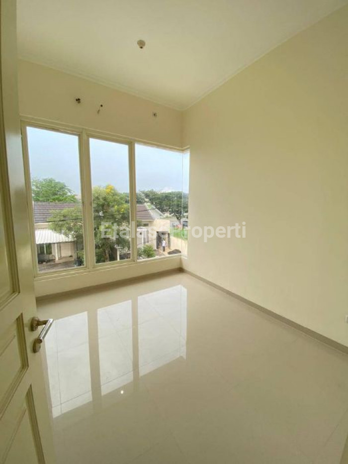 Foto properti Dijual Murah Rumah Baru Gress Bukit Palma 7