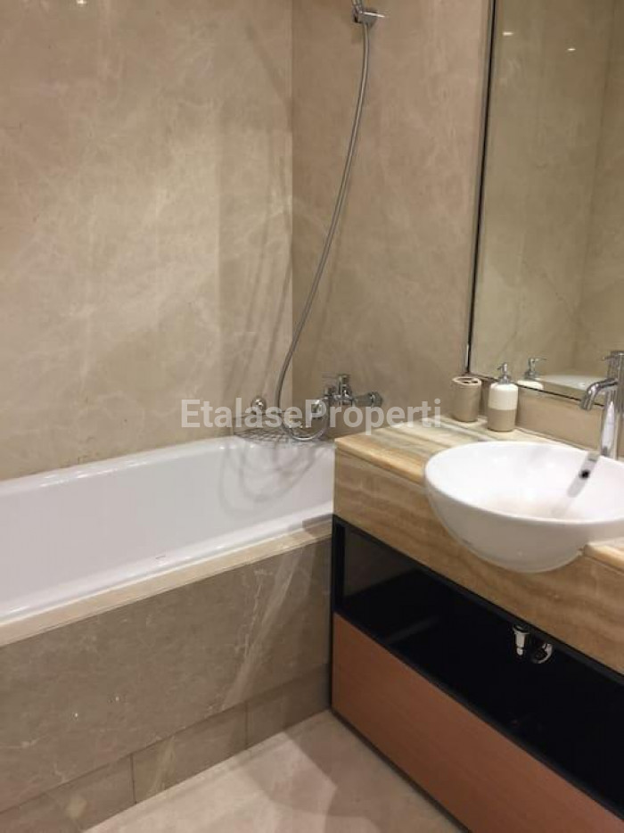 Foto properti Apartement The PEAK Plaza Tunjungan 3