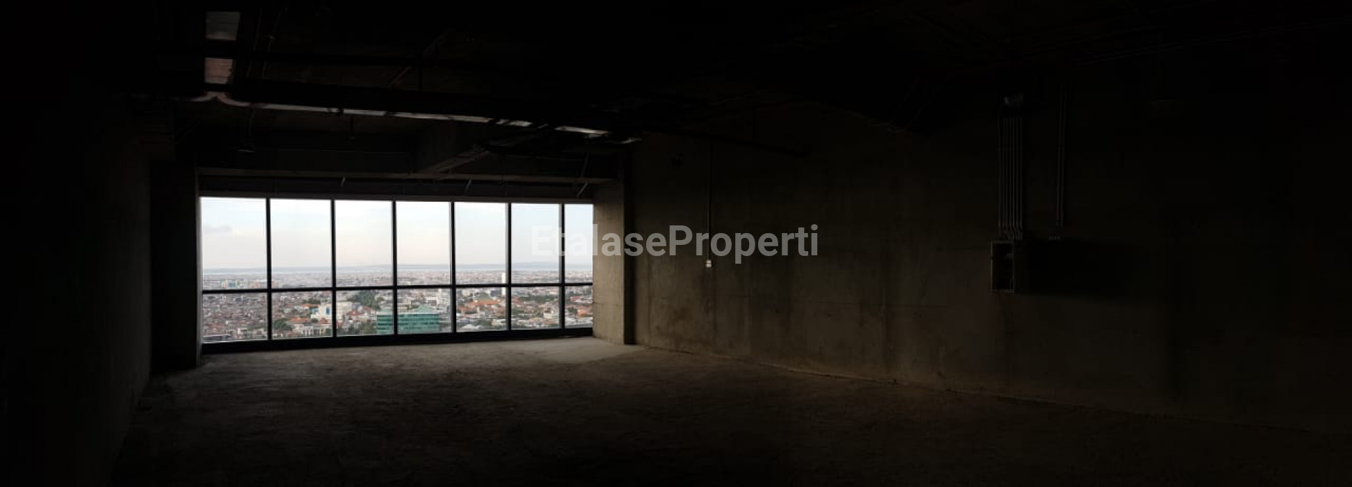 Foto properti Disewakan Perkantoran Ditengah Kota, Pakuwon Center, Superblock Tunjungan Plaza, Surabaya 5