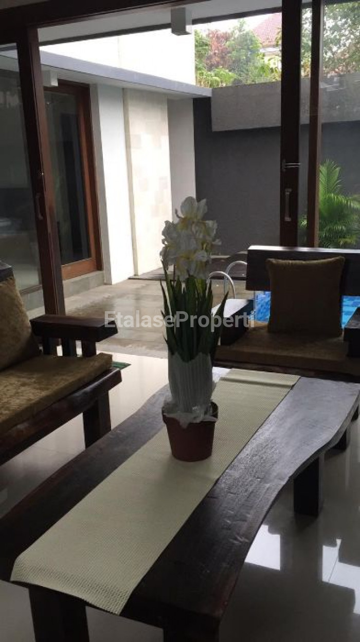 Foto properti Dijual Rumah Umah D'ume Bali Daerah Goagong 2