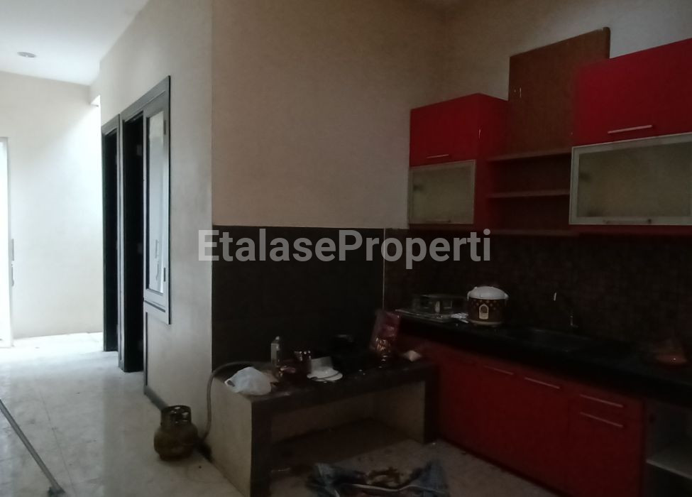 Foto properti Dijual Rumah Baru Waterfront Citraland Sambikerep SBY Barat Dkt UC 10