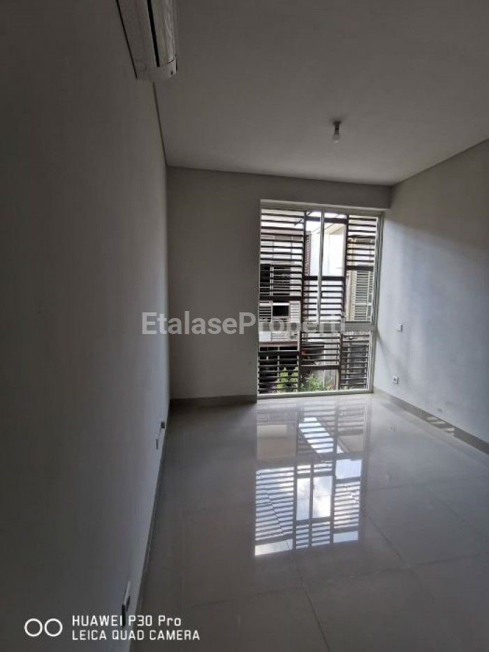 Foto properti Wisata Bukitmas Cluster Notredame 6