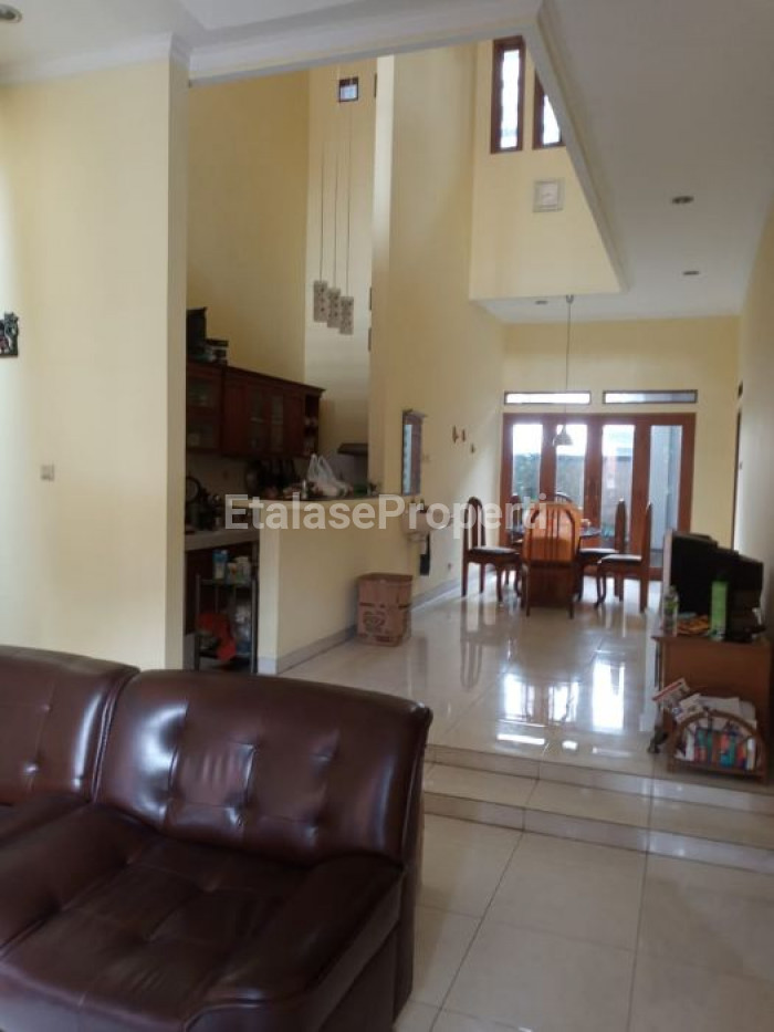 Foto properti Jual Rumah 2 Lantai, Nyaman Di Bintaro Jaya Sektor V, Tangerang Selatan 4