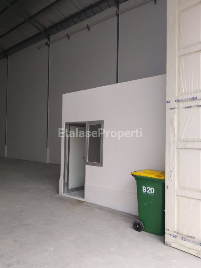 Foto properti Dijual Gudang Driyorejo Permai 3