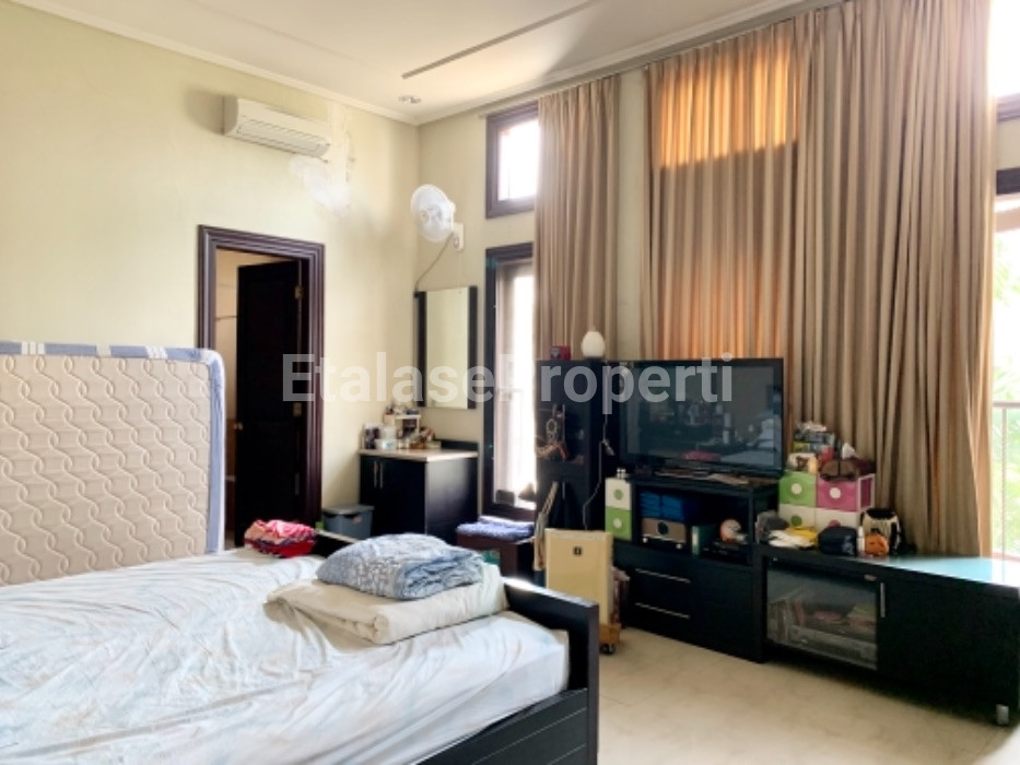 Foto properti Central Park Klampis Regency Surabaya Timur Jalan Kembar 7