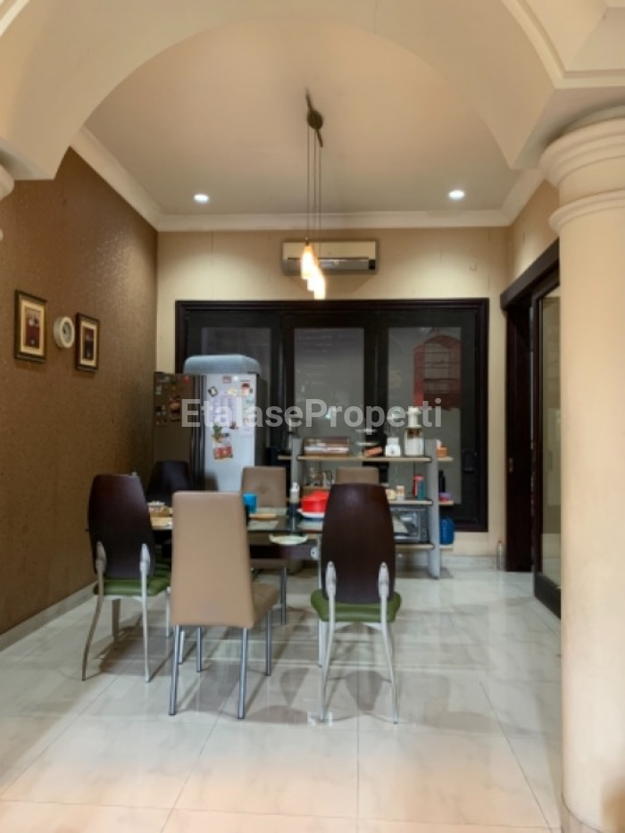 Foto properti Central Park Klampis Regency Surabaya Timur Jalan Kembar 8
