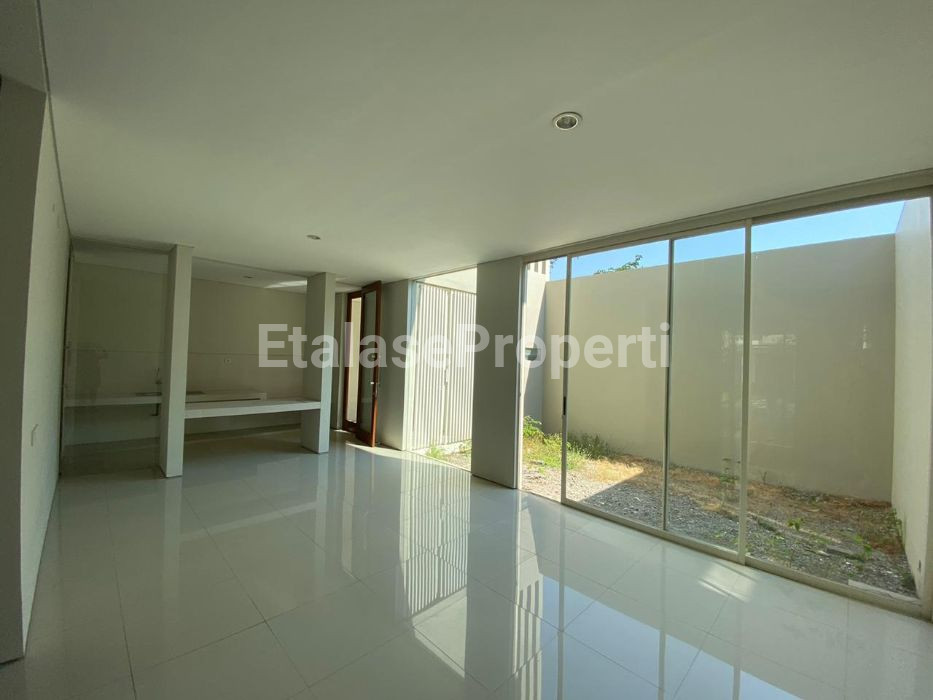 Foto properti Rumah Somerset Citraland LB 4