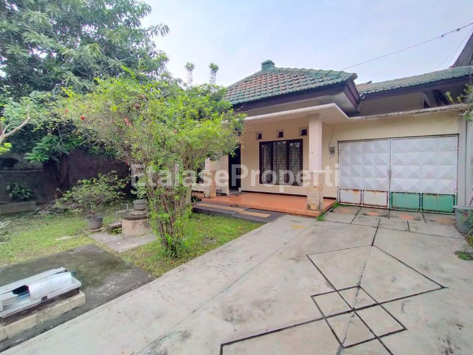 Foto properti Rumah Sangat Luas Dekat Ubaya Tenggilis 6