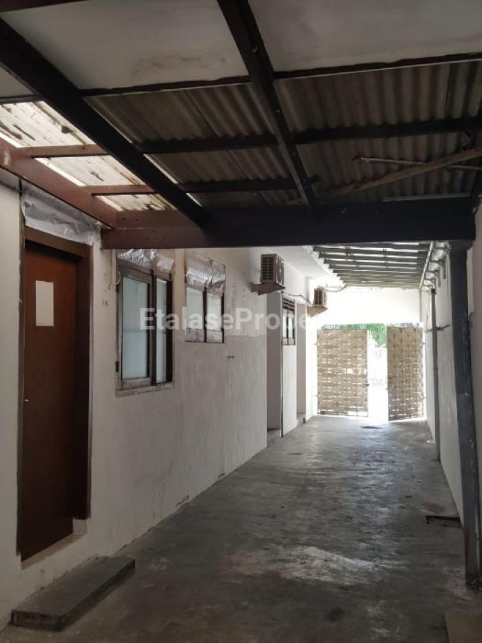 Foto properti Disewakan Rumah Di Raya Rungkut Mejoyo 5