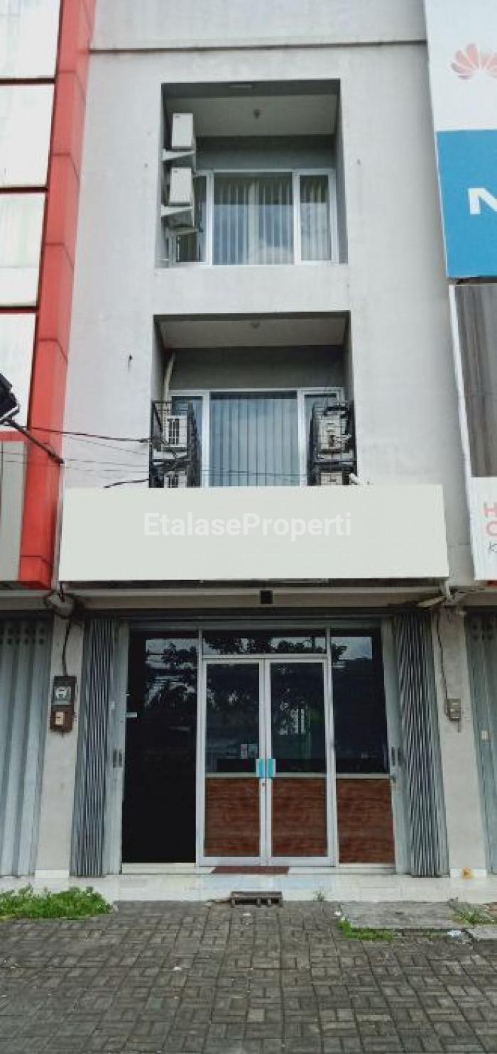 Foto properti Ruko 3 Lantai Surabaya Barat Raya Wiyung 1