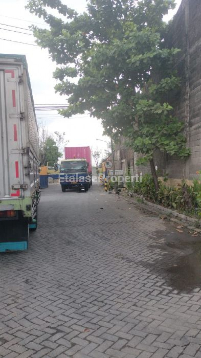 Foto properti Dijual 5 Gudang  Di Kalianak 4