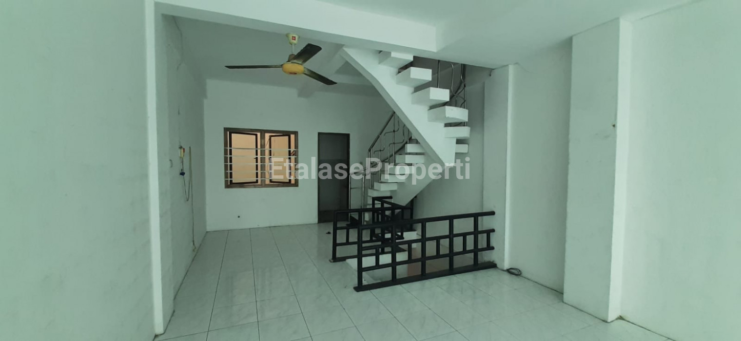 Foto properti Disewakan Ruko Plaza Segi 8 Blok D 8