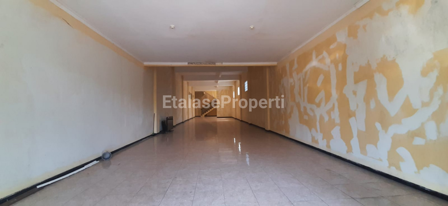 Foto properti DISEWAKAN RUKO BARU RAYA PENGAMPON 4