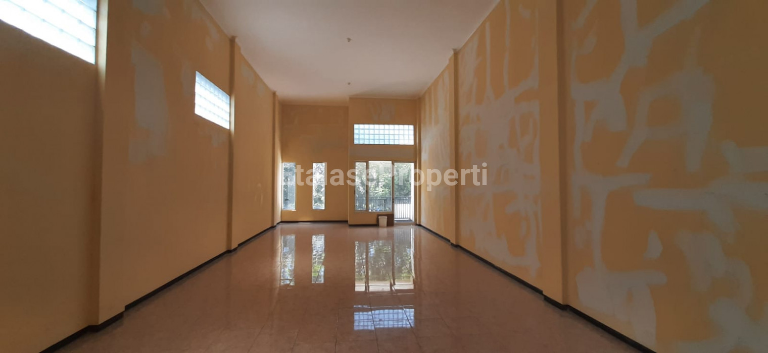 Foto properti DISEWAKAN RUKO BARU RAYA PENGAMPON 7