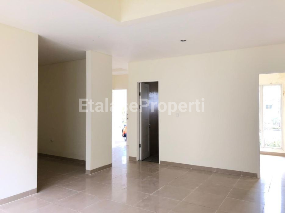 Foto properti Dijual Rumah Baru Orchard Park Batam 4