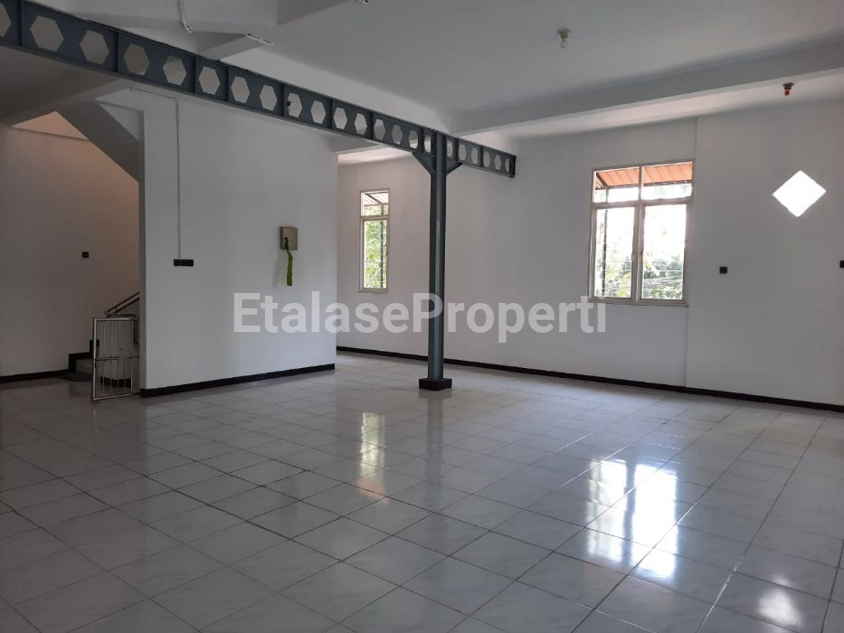 Foto properti Disewakan Ruko 2 Lantai Ngagel Jaya Selatan 6