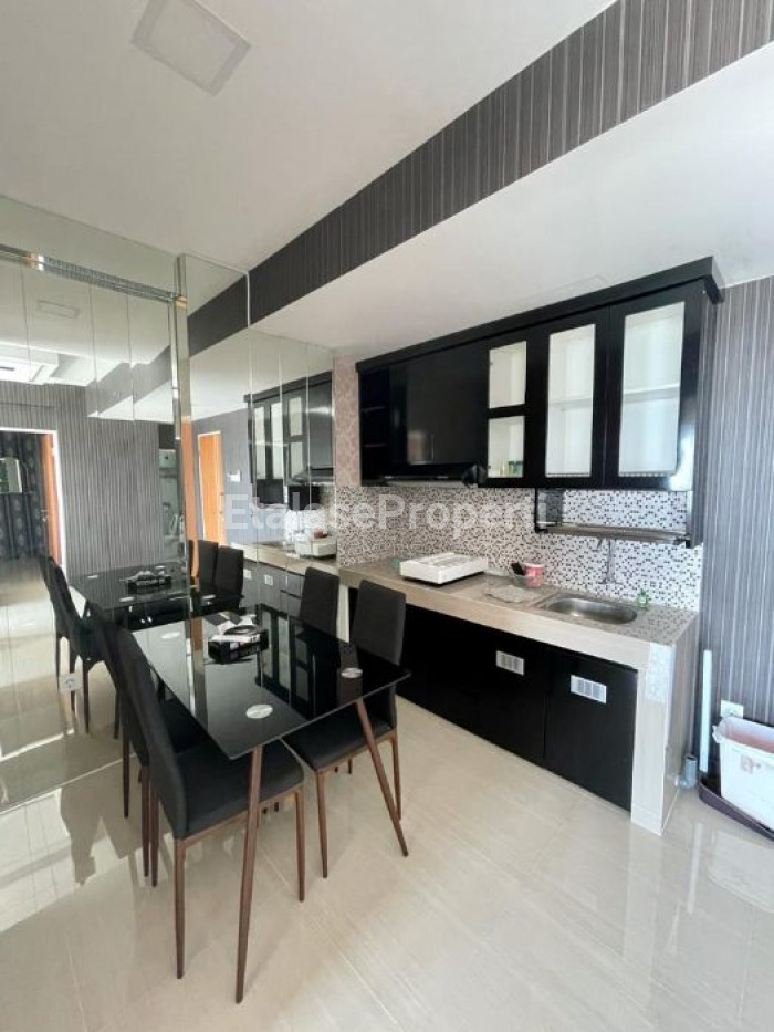 Foto properti Dijual Apartemen Puncak Dharmahusada 2BR Tower A 1