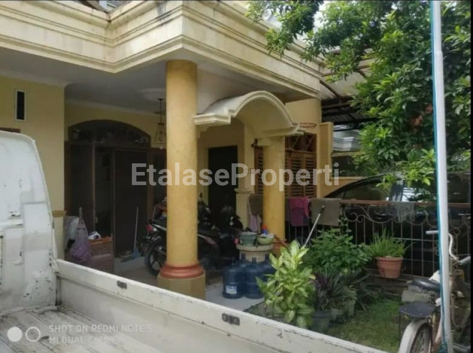 Foto properti "Jual Cepat, Harga Murah Rumah Siap Huni,Lokasi Strategis 2