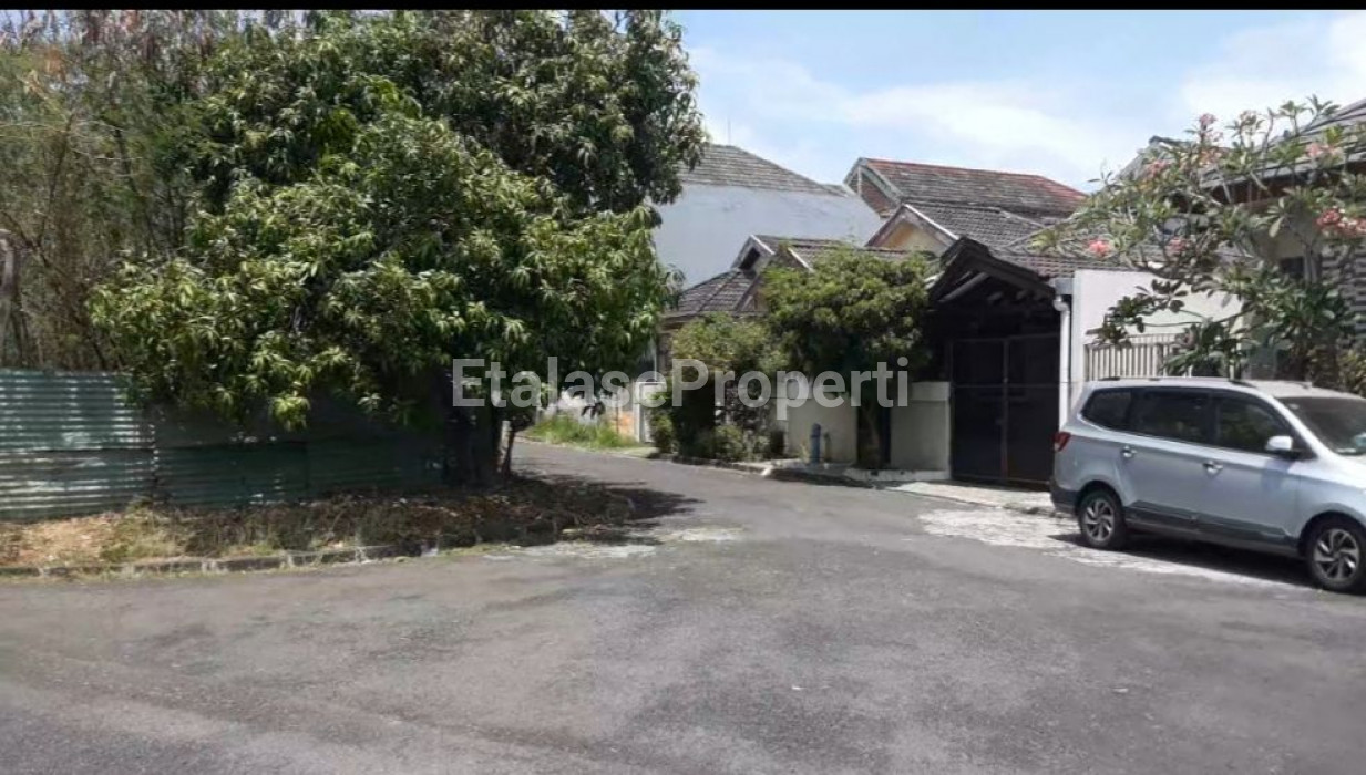 Foto properti Rumah Buat Yg Butuh Ketenangan 5