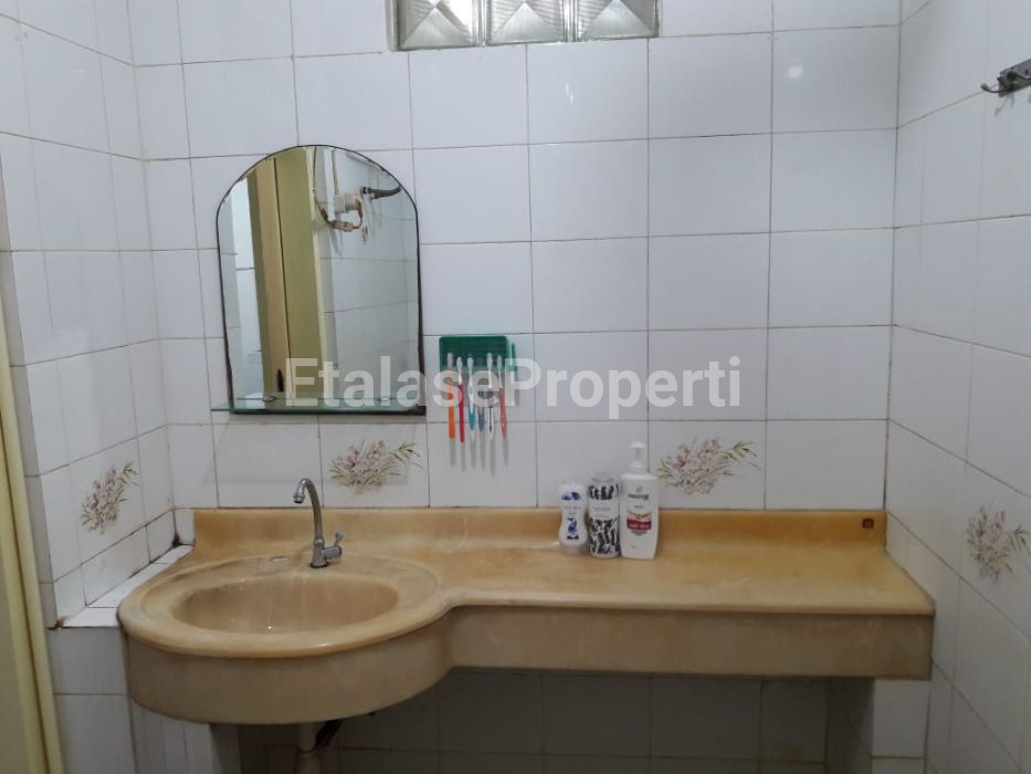 Foto properti HARGA MASUK AKAL ! DIJUAL RUMAH BABATAN PANTAI UTARA 5