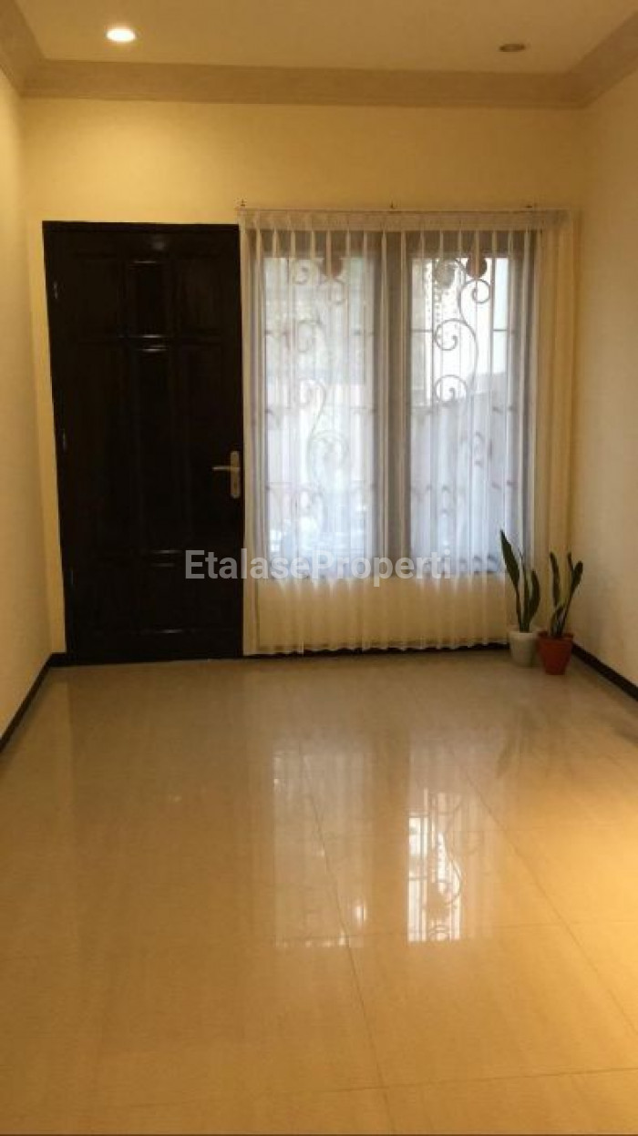 Foto properti DIJUAL RUMAH BABATAN PANTAI UTARA BARU RENOVASI !! 3